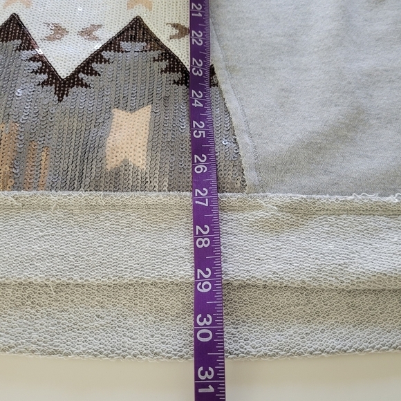 Maurice gray sequin cozy comfy tribal pull over sweater - Picture 5 of 9